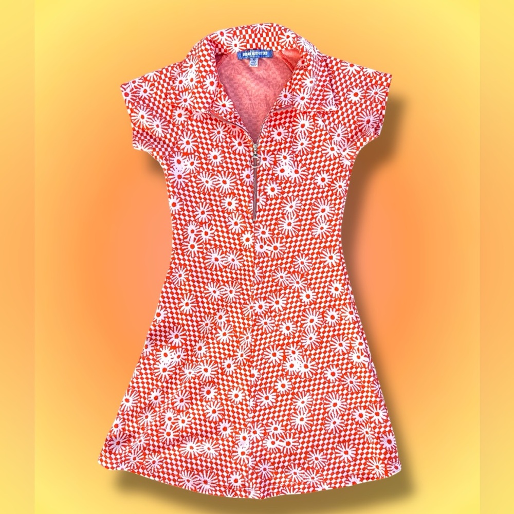 ✨URBAN OUTFITTERS✨ burnt orange groovy Y2K dress